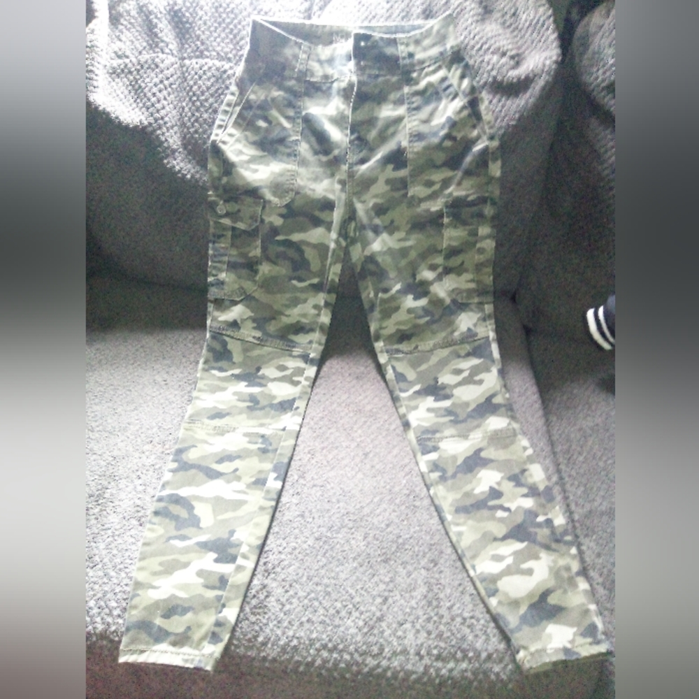 Junior Camo Pants Sz. 5